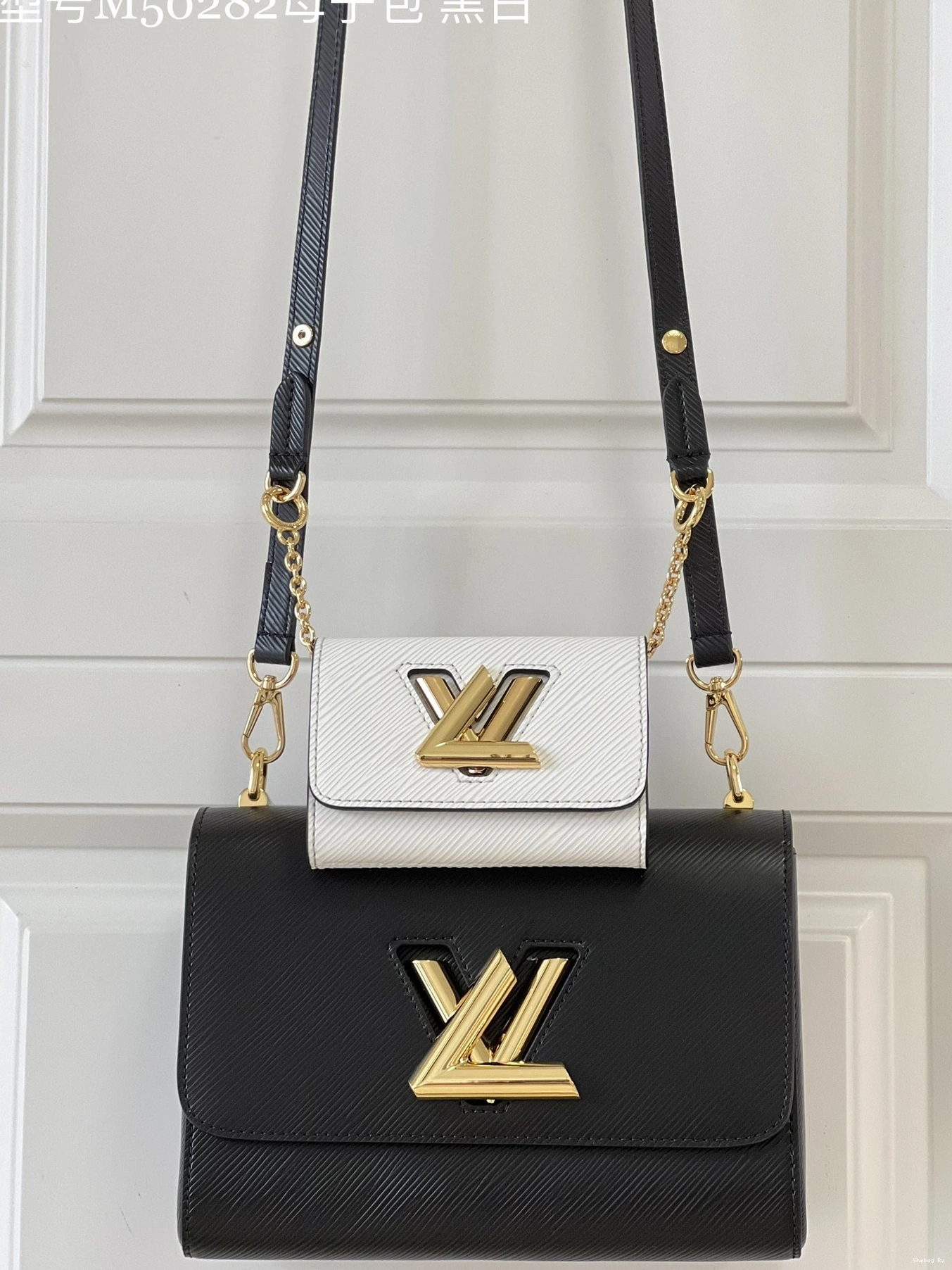 VUITTON LOUIS PM TWIST 0711